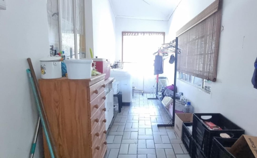 4 Bedroom Property for Sale in Summerpride Eastern Cape